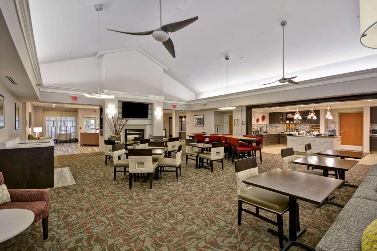 The Homewood Suites By Hilton Ithaca Exteriér fotografie