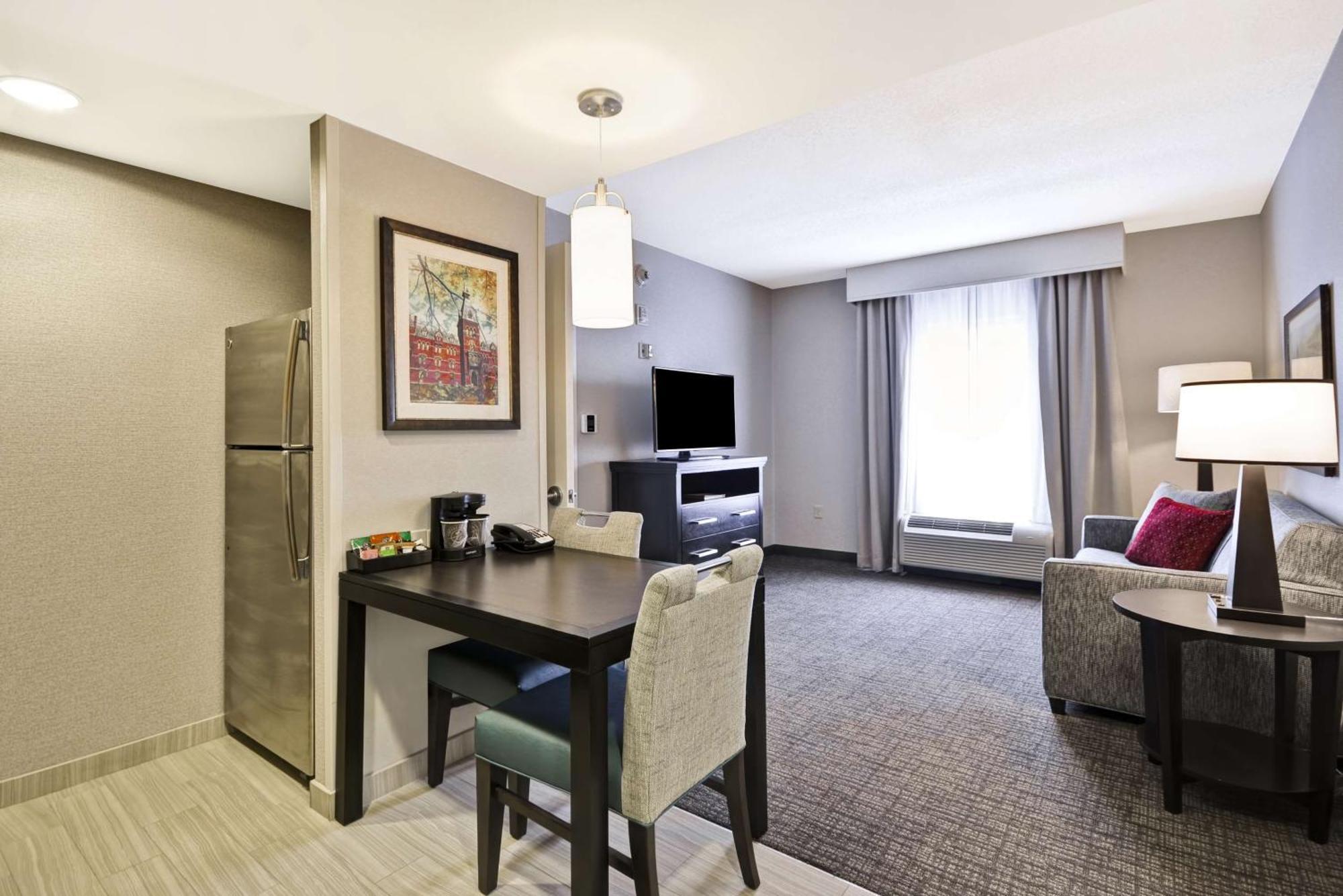 The Homewood Suites By Hilton Ithaca Exteriér fotografie